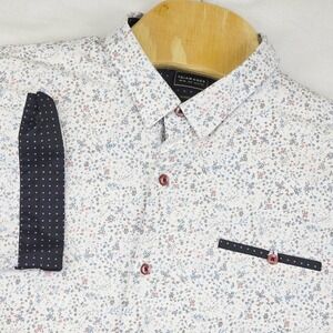 7 Diamonds Button Down Shirt Mens XL White Floral Short Sleeve Classic Fit